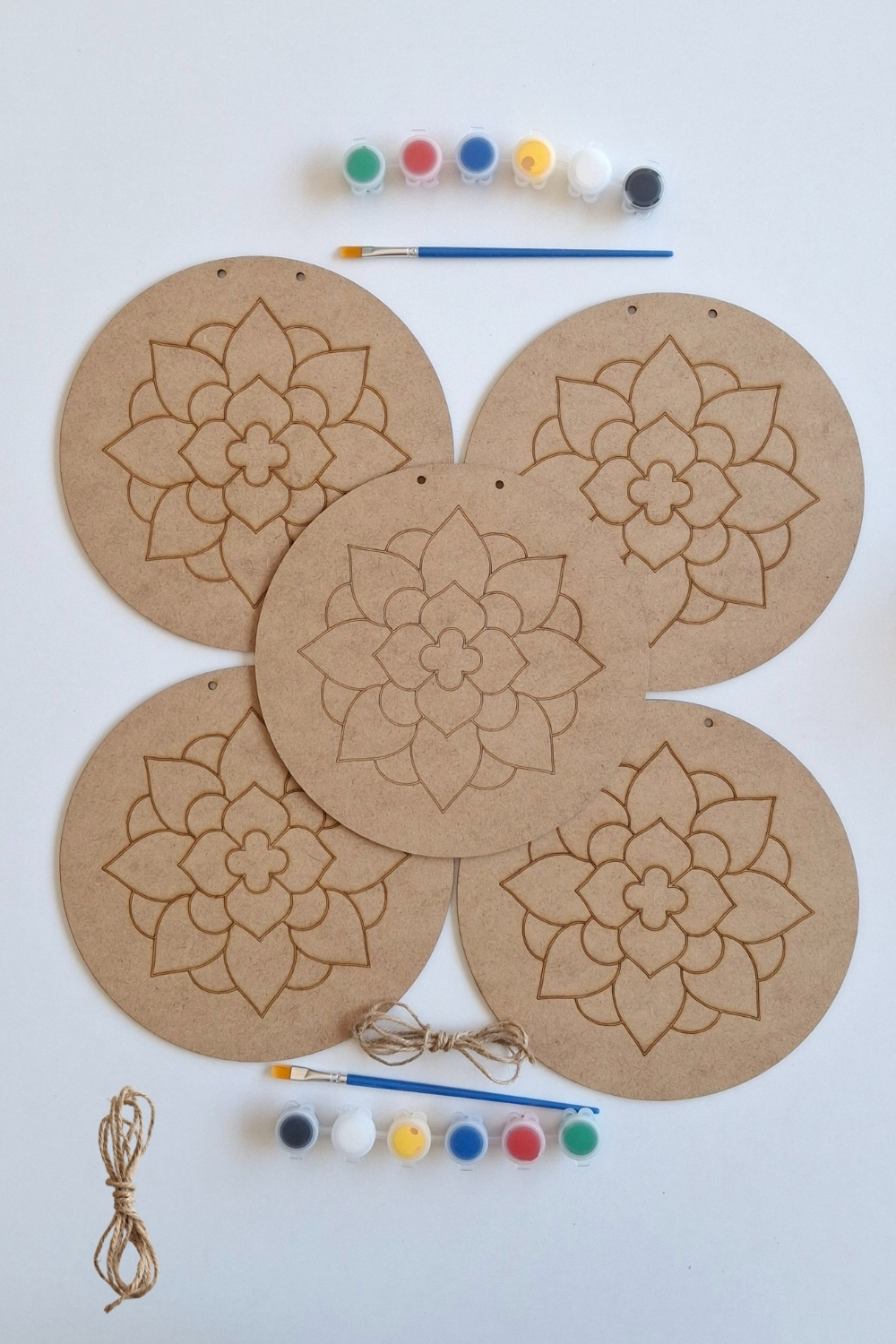 Özgün Tasarımlar İçin 5 Parça Mandala Ana Ham MDF Dekoratif Set  - Fırça ve Akrilik Boya Hediye