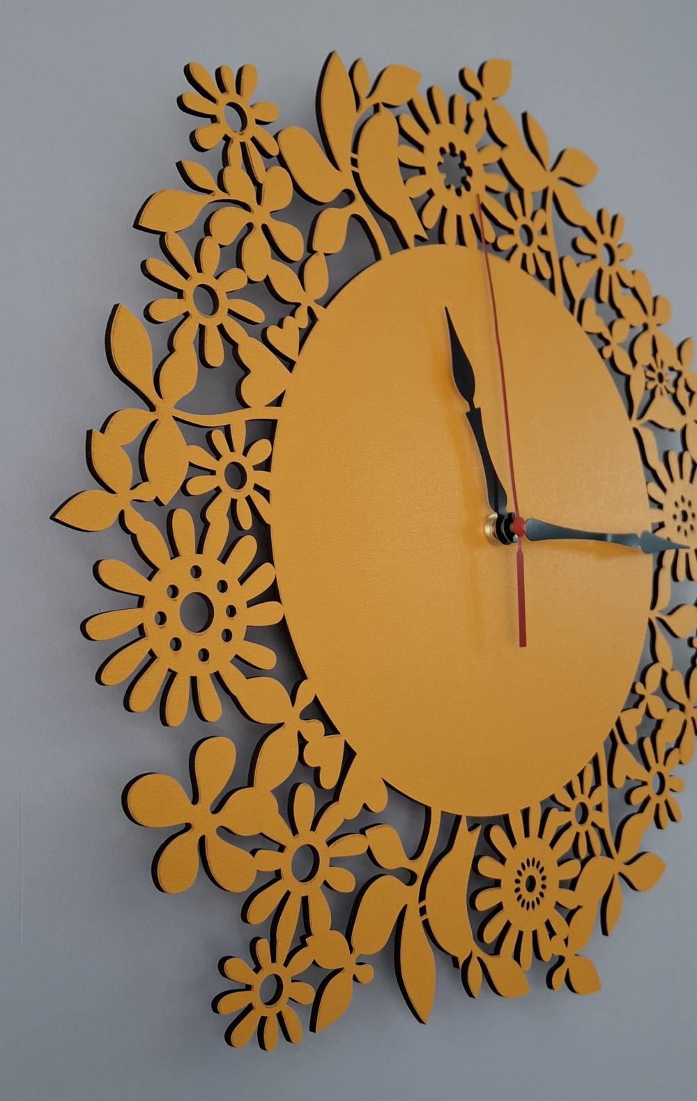 Erdizden Çiçek ve Kuş Desenli Lazer Kesim Mdf Duvar Saati