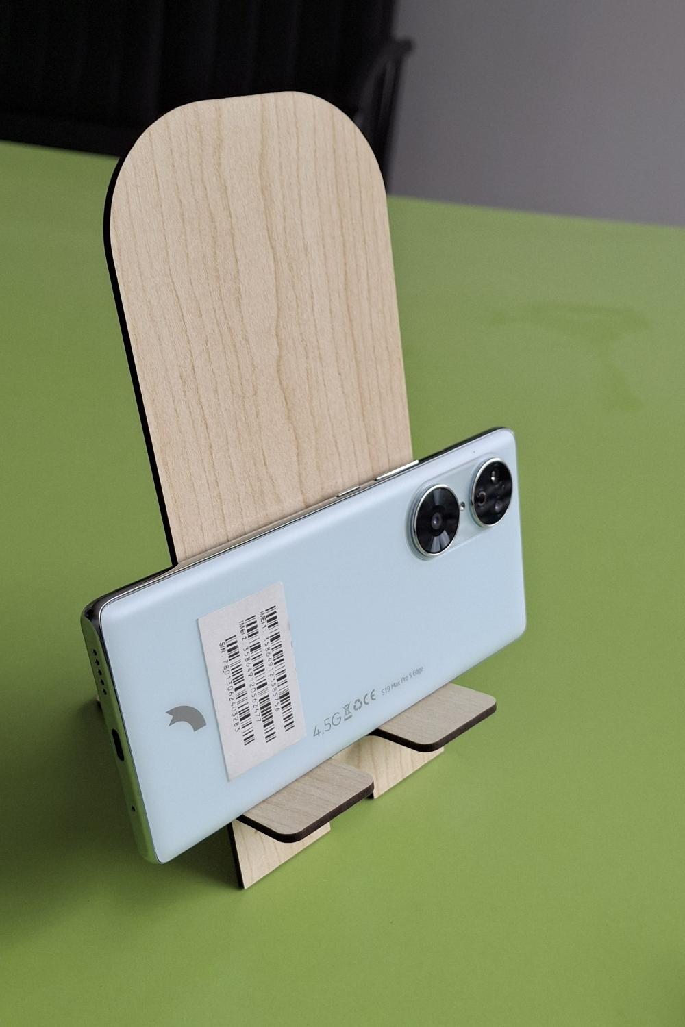 Masa Düzeni ve Şıklık İçin Ahşap MDF Telefon Standı
