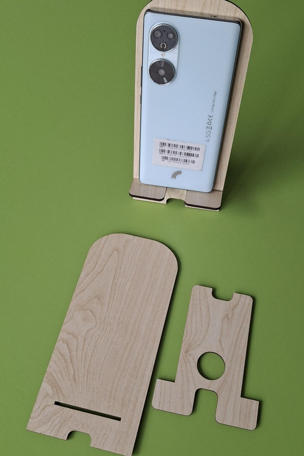 Masa Düzeni ve Şıklık İçin Ahşap MDF Telefon Standı