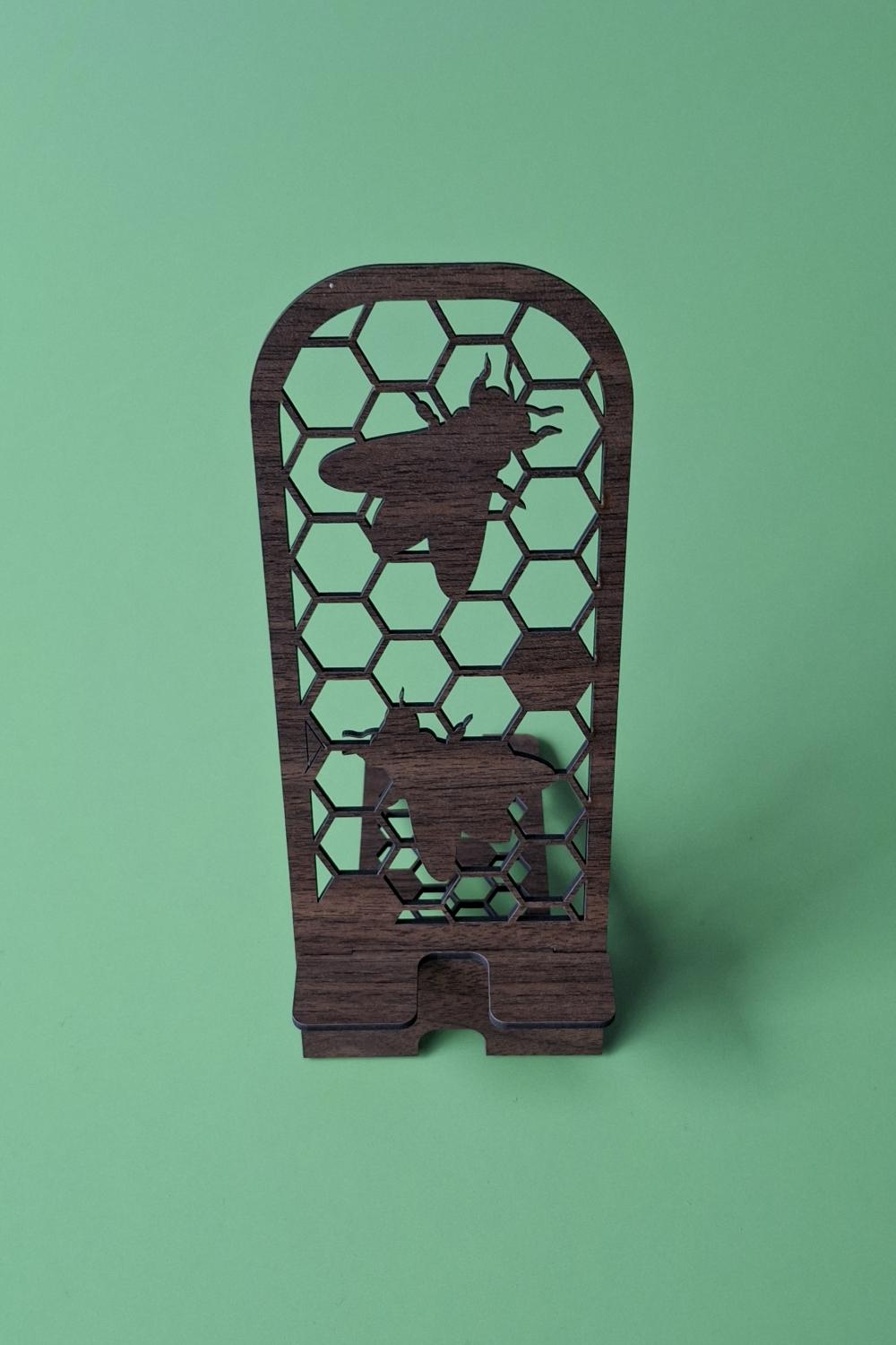 Masa Düzeni ve Şıklık İçin Desenli Ahşap MDF Telefon Standı