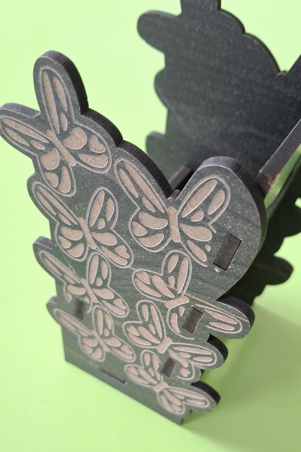 Kartvizitleriniz İçin Doğal ve Zarif Çözüm Desenli 3 mm MDF Kartvizitlik-Ceviz