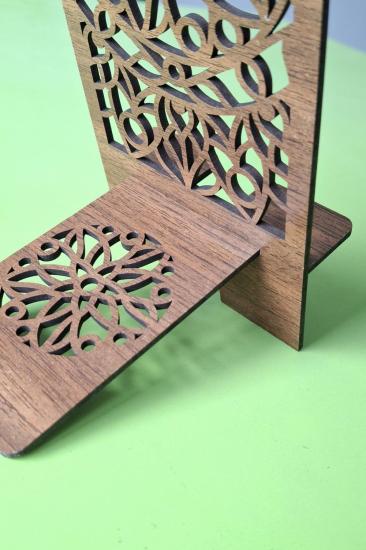 Masa Düzeni ve Şıklık İçin Desenli Ahşap MDF Telefon Standı