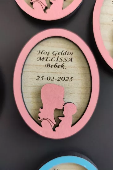 Anne Çocuk Figürlü Ahşap Yenidoğan Magnet